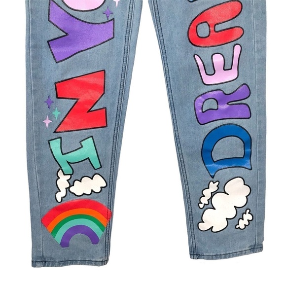 “In Your Dreams” Graffiti “Painted” High Waist Mom Jeans Size Small - Picture 4 of 8